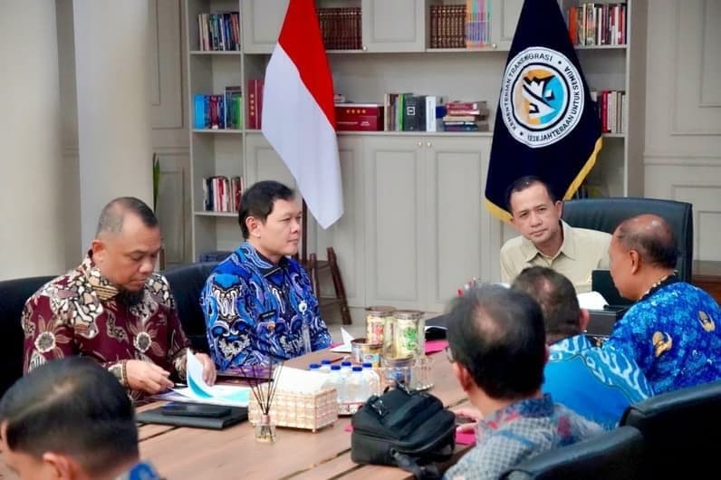 Bupati Fahmi Fadli Targetkan Paser Menjadi Road Model Kawasan Transmigrasi